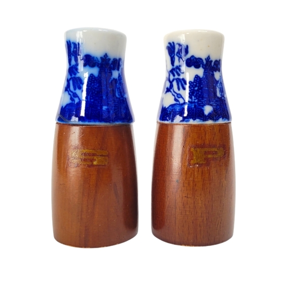 Vintage Other - Vintage mid century wood and ceramic shakers